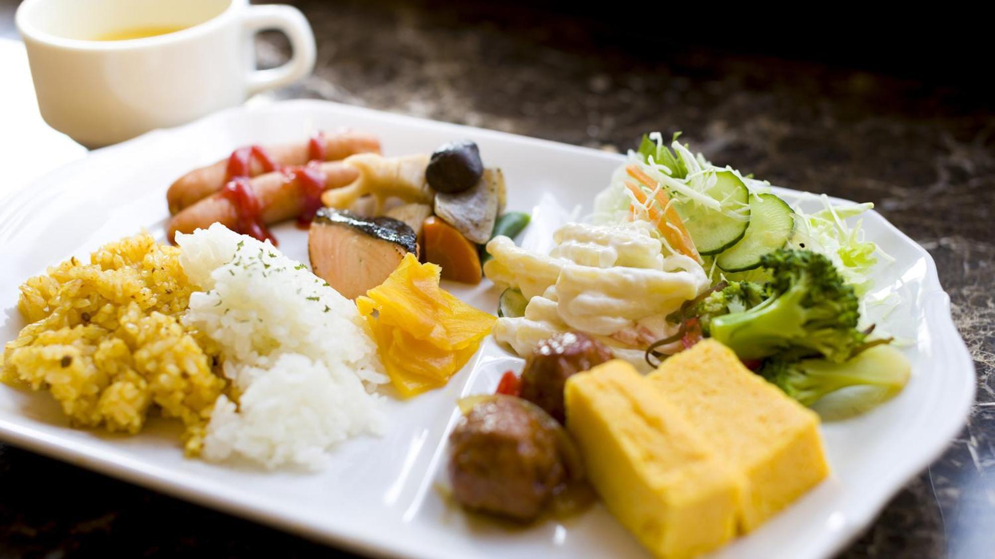 Toyoko Inn Higashi-Hiroshima Saijo Ekimae Esterno foto