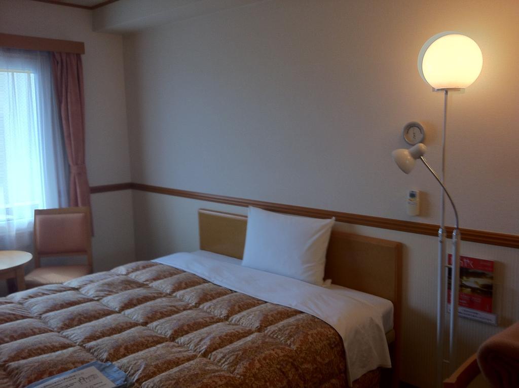 Toyoko Inn Higashi-Hiroshima Saijo Ekimae Camera foto